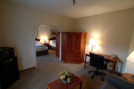 Holiday Inn Express BIRMINGHAM I-65 SOUTH (PELHAM)