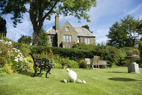 Ashmount Country House