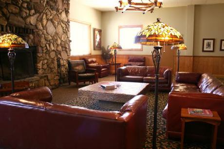 Montecito Sequoia Lodge