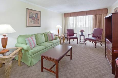 Crowne Plaza CHARLOTTE UPTOWN