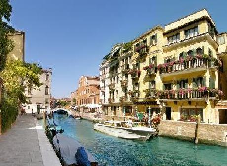 American Dinesen Hotel