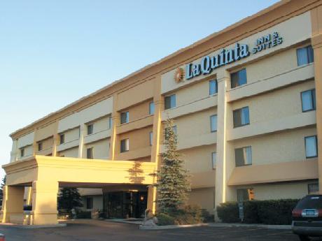 La Quinta Inn and Suites Chicago Gurnee