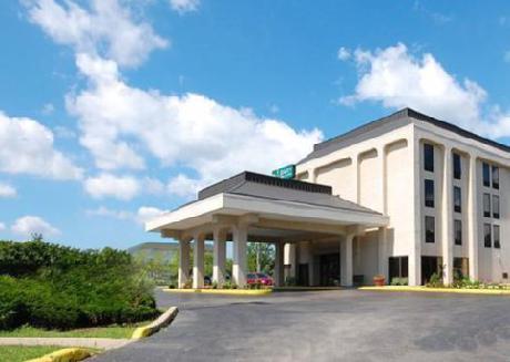 Quality Inn & Suites Elk Grove Village/O'Hare