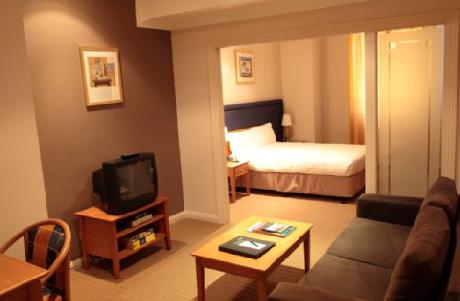 Quest on King William Serviced Apts