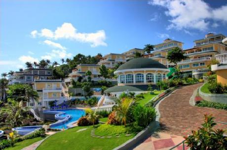 Monaco Suites de Boracay