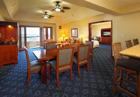 Courtyard Kaua'i at Coconut Beach