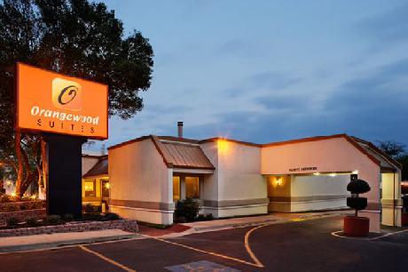Orangewood Suites
