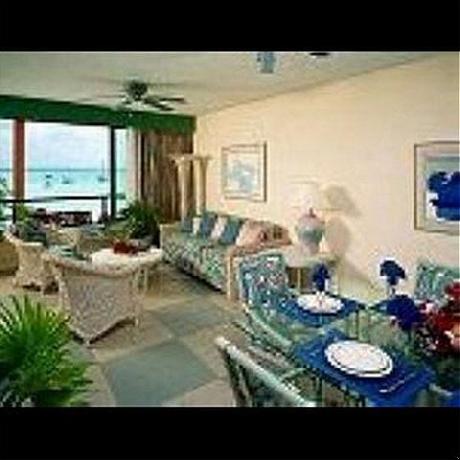 Royal Palm Beach Resort