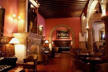 Hotel Virrey De Mendoza
