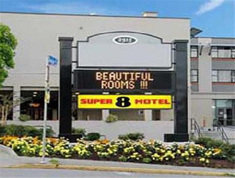 Super 8 Victoria, BC