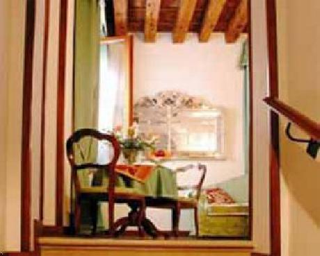 Apostoli Palace Hotel