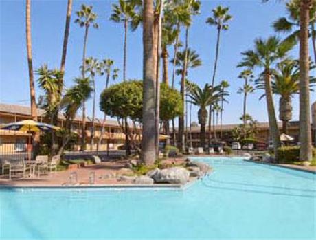 Ramada Maingate-At The Park Anaheim CA