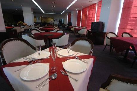 Sunshine Airport Hotel