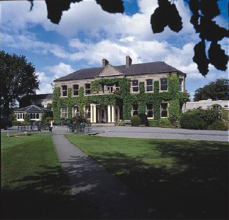 Finnstown CH Hotel
