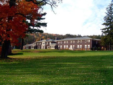 Traditions At The Glen Resort And Conference Center