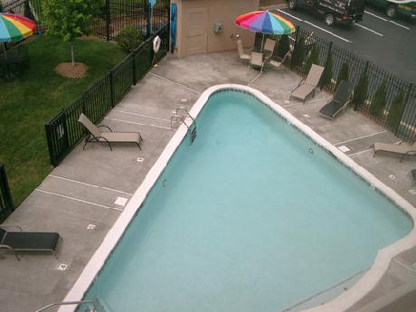 La Quinta Inn and Suites Louisville