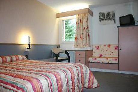 DAK HOTEL BRIT HOTEL