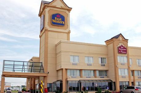 BEST WESTERN PLUS Montreal Airport Hotel