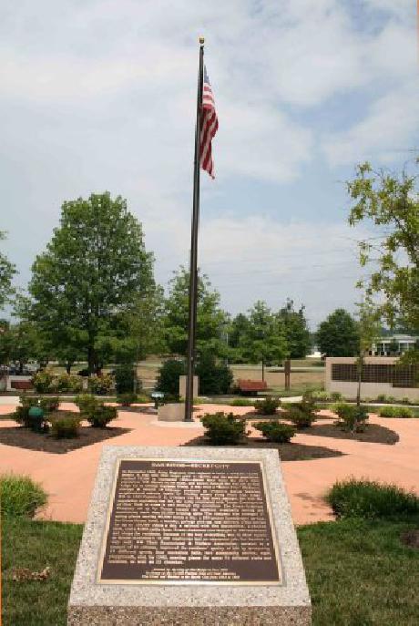 DOUBLETREE HOTEL OAK RIDGE