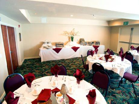 BEST WESTERN PLUS Villa Del Lago Inn