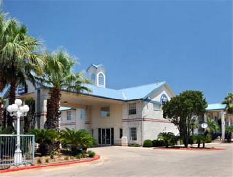 Days Inn San Antonio Southeast By AT&T Center