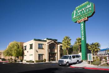Emerald Suites South