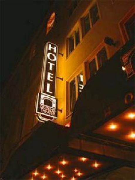 Hotel Deutsches Theater in Munich