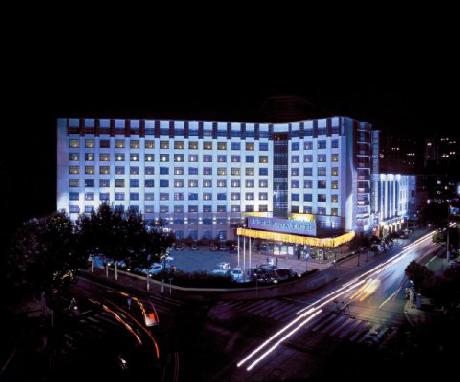 Ruitai Hongqiao Hotel