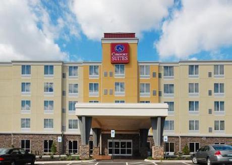 Comfort Suites North
