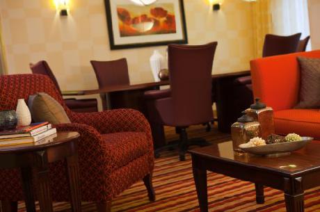 Renaissance Charlotte Suites Hotel