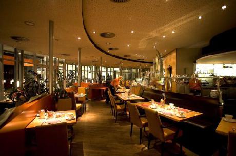 ATLANTIC Hotel Universum