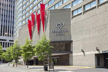 Doubletree® Hotel Nashville Downtown