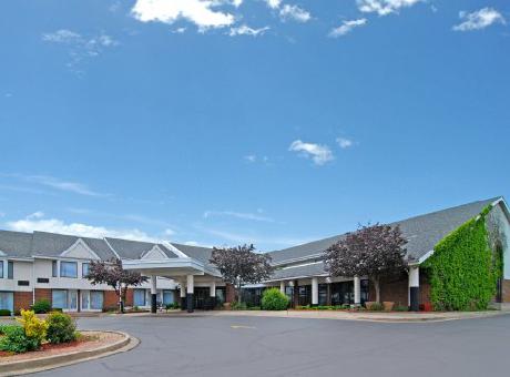 BEST WESTERN PLUS Brampton