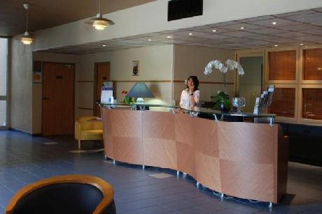 KYRIAD CANNES OUEST  Mandelieu