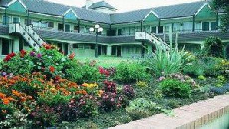 Town and Country Lodge