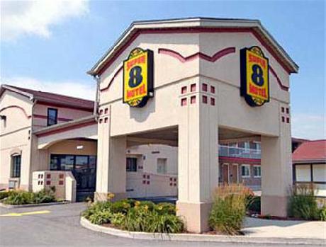 Super 8 Guelph