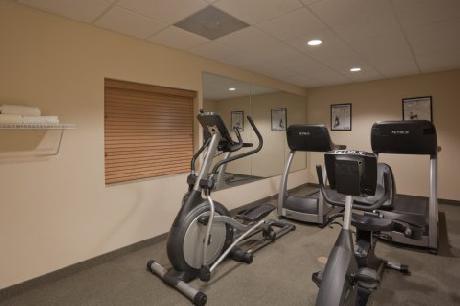 Candlewood Suites PEARL