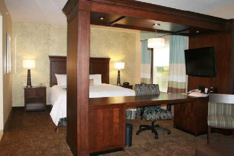 Hampton Inn and Suites Exeter