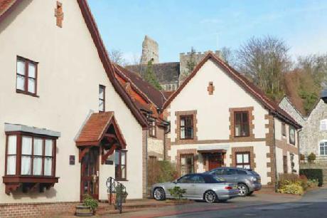 BEST WESTERN Old Tollgate Hotel