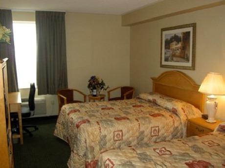 Monte Carlo Inns Toronto West