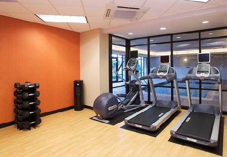 Courtyard Louisville Airport