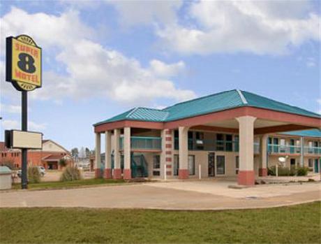 Super 8 Richland/Jackson Area