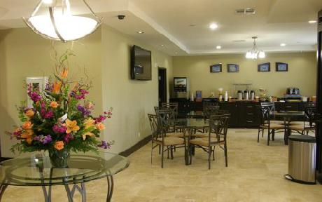 La Jagu Inn and Suites