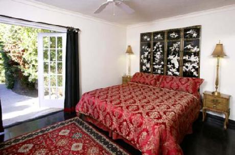 Villa Royale Inn & Europa Rest