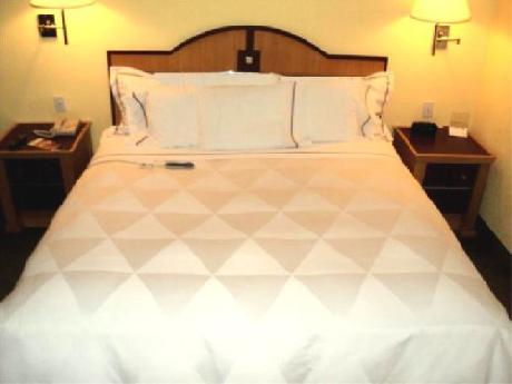 Radisson Hotel Chatsworth