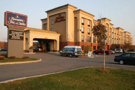 Hampton Inn  Suites by Hilton MontrealDorval