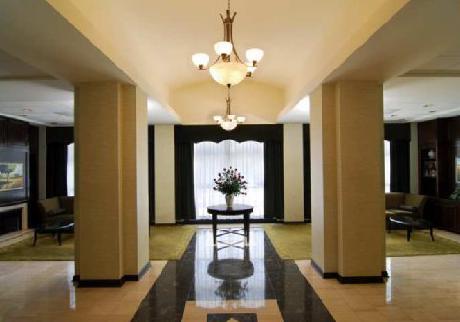 DoubleTree by Hilton Milwaukee  Brookfield