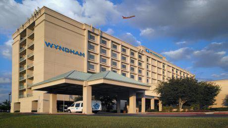 Wyndham Dallas Love Field