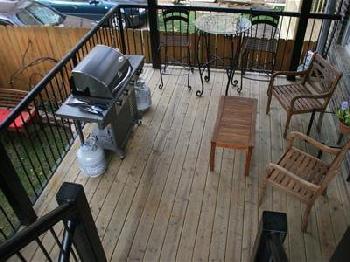 Roscoe Village Guesthouse