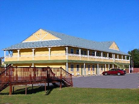 AIRLIFT ECONOMY INN LACKLAND AREA